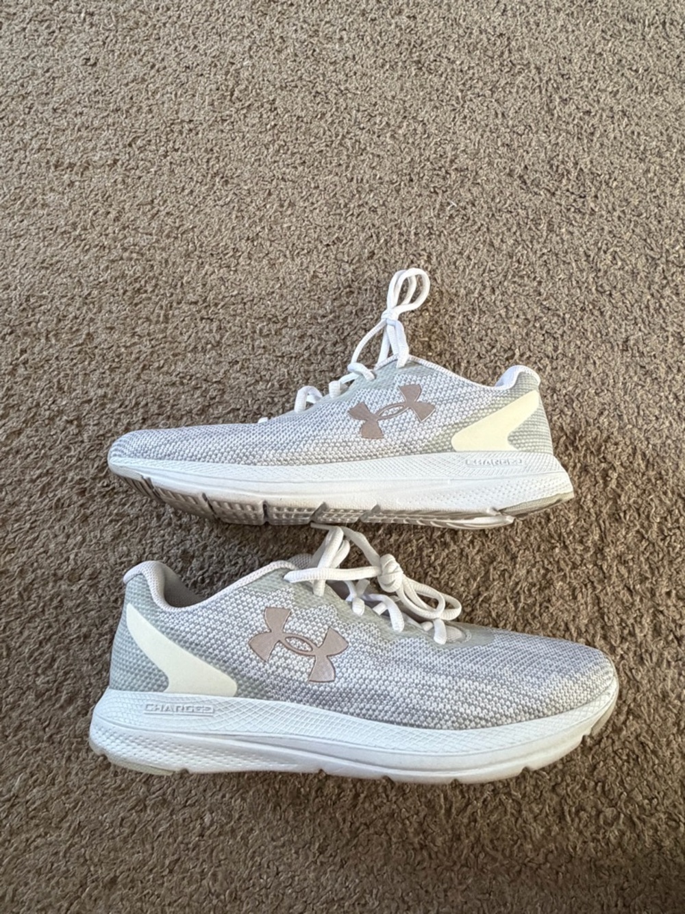 Under Armour Light Gray & White Knit Running Shoes